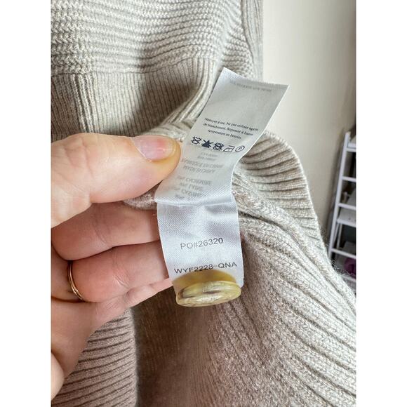 Faherty Womens Sweater Wool Cashmere Blend Knit Large Buttons Academia preppy - Picture 5 of 7